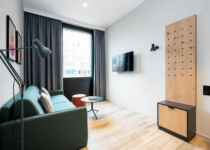 Staycity Aparthotels Frankfurt Airport